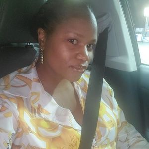 Meet your Posher, Tiffany